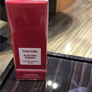 NWT Tom Ford Electric Cherry